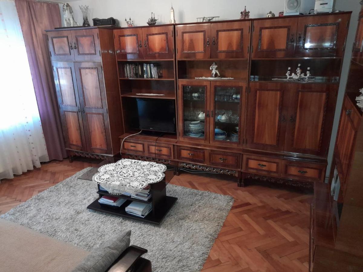 Apartament Straja - Lupeni  Екстер'єр фото